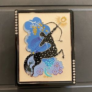 Estée Lauder Sagittarius vintage makeup compact